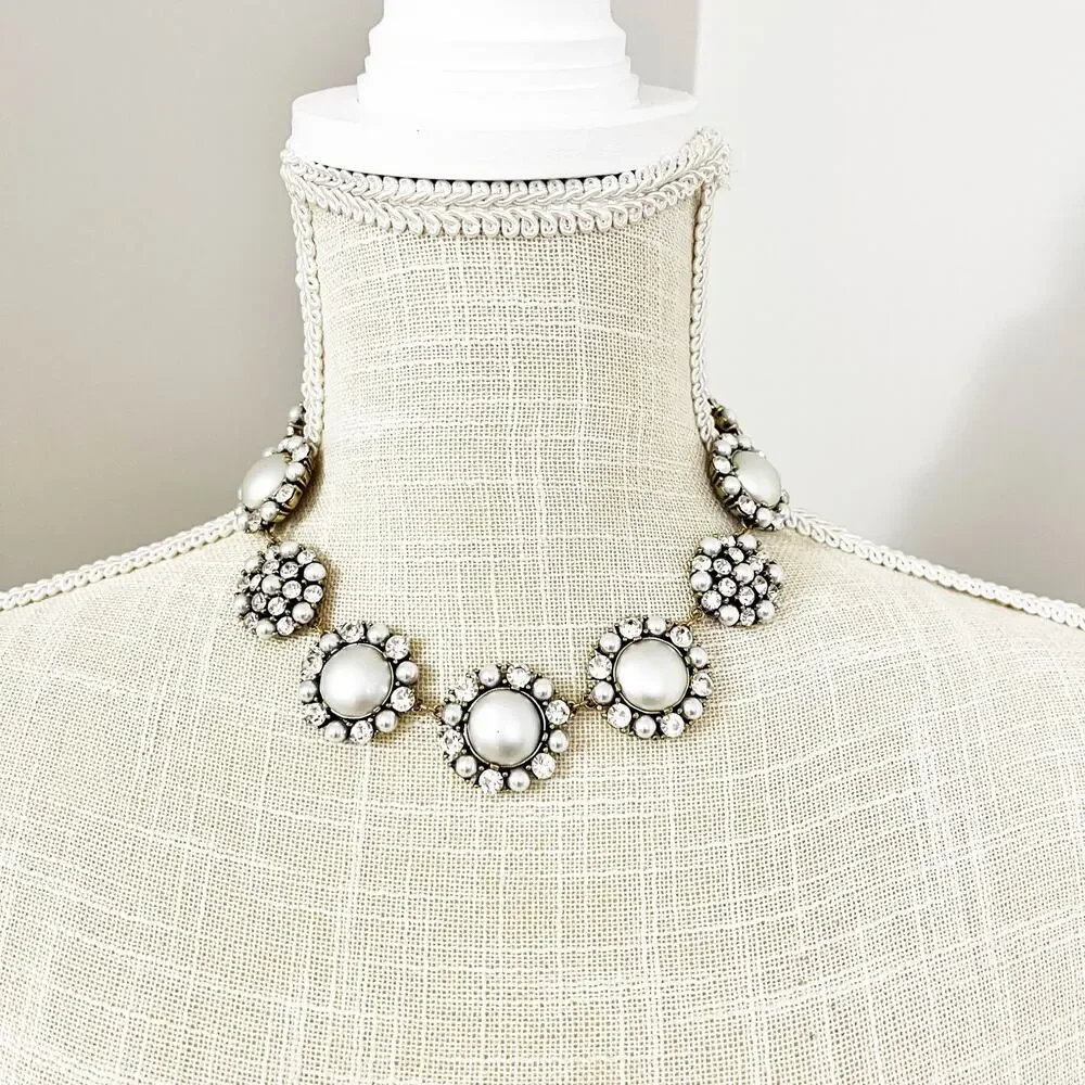 NEW White House Black Market Faux Pearl & Rhinestone Statement Necklace